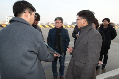 채인석 시장 수질복원센터 및 봉담-동탄 고속도로 동탄영업소 현장방문 A-25.JPG
