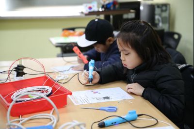 정남도서관 어린이 대상 3D펜으로 태극기 만들기 프로그램 운연현황 A-13.JPG