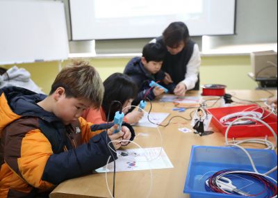 정남도서관 어린이 대상 3D펜으로 태극기 만들기 프로그램 운연현황 A-33.JPG
