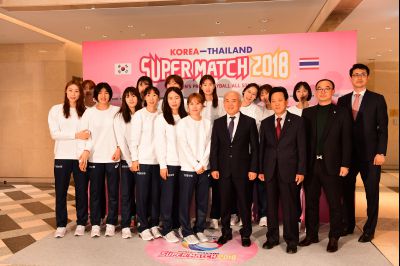 2018 한국 대 태국 여자배구 올스타 슈퍼매치 웰컴파티 D-18.JPG