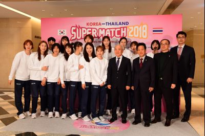 2018 한국 대 태국 여자배구 올스타 슈퍼매치 웰컴파티 D-20.JPG