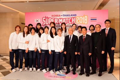 2018 한국 대 태국 여자배구 올스타 슈퍼매치 웰컴파티 D-21.JPG