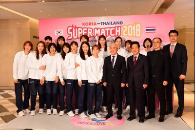 2018 한국 대 태국 여자배구 올스타 슈퍼매치 웰컴파티 D-23.JPG
