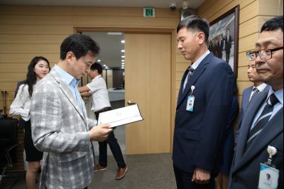 2019년9월2일자 5급 심사승진 임용장 교부 A-23.JPG