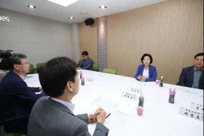 더불어민주당 화성갑 지역위원회-화성시 주요 현안 당정협의회 A-2.JPG