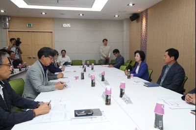더불어민주당 화성갑 지역위원회-화성시 주요 현안 당정협의회 A-5.JPG