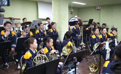 서철모 시장 장안초등학교 오케스트라 연주단원과 간담회 A-83.JPG