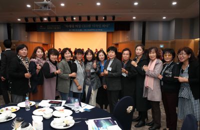 화성시 여성기업인협의회 20주년 기념행사 A-3.JPG