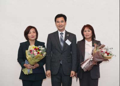 화성시 여성기업인협의회 20주년 기념행사 A-13.JPG