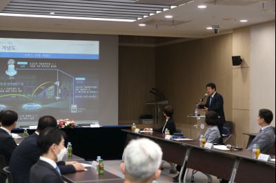 화성시-한국교통안전공단 자율협력주행 안전인프라 연구사업 실증 업무협약 A-11.JPG