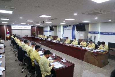 시장주재 코로나19 재난안전대책본부 긴급 대책회의 A-02.JPG