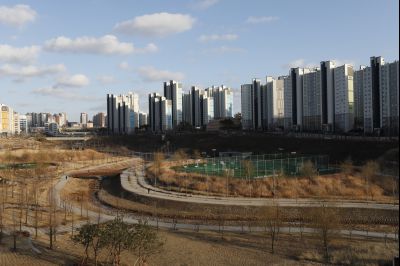 동탄호수공원, 송방천, 동탄7동행정복지센터 Y-24.JPG