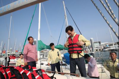 서철모 시장 제11회 화성뱃놀이 축제 행사전 안전점검 및 현장시찰 A-110.JPG