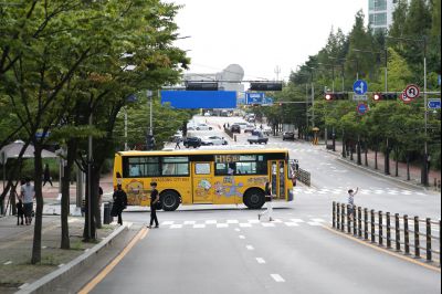 노작로 및 솔빛마을 사거리 사거리,동탄2동 행정복지센터 앞 정류장, 그늘막, H16 동탄순환버스 운행현황 A-101.JPG