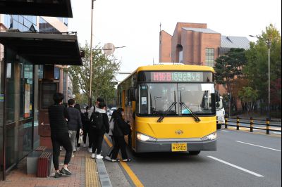 나루고등학교 버스정류장 승차 현황