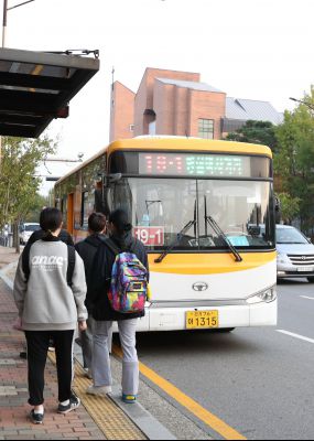 나루고등학교 버스정류장 승차 현황 A-18.JPG