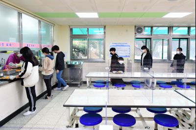 친환경 공공급식 10주년 관련 활초초등학교 급식실 현장방문 D-20.JPG