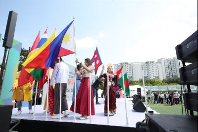 제17회 세계인의 날 기념 화성시 세계문화축제 1DXS5924.JPG