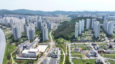 왕배산,왕배초등학교,한국도로공사 인재개발원 항공촬영 DJI_20240509110824_0021_D.JPG