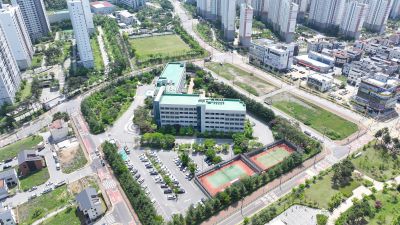 왕배산,왕배초등학교,한국도로공사 인재개발원 항공촬영 DJI_20240509110930_0036_D.JPG