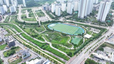 남양교차로 및 남양체육공원, 남양읍 소재 항공사진 DJI_20240716095841_0060_D.jpg