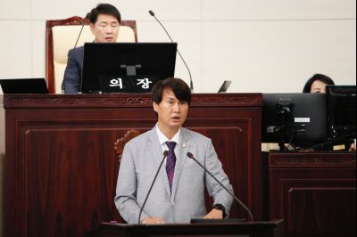 제234회 화성시의회 임시회 제2차 본회의 _P1X9410.jpg