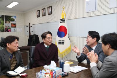 한국리틀야구연맹회장 정명근 시장 접견 1DXS8885_S.jpg