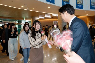 세계여성의 날 기념 직원 이벤트 _J2A2729_s.jpg