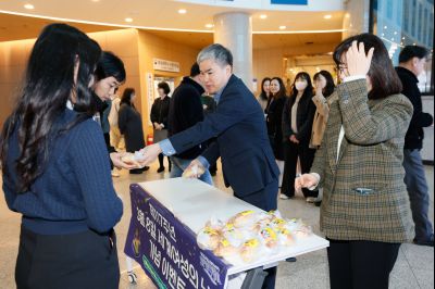 세계여성의 날 기념 직원 이벤트 _J2A2951_s.jpg