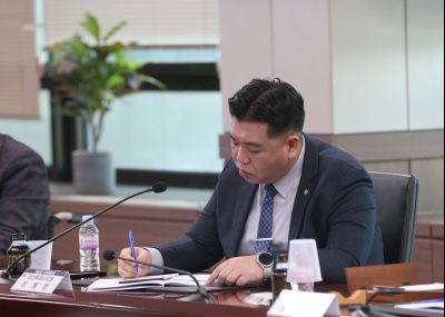 더불어민주당 화성갑 지역위원회-화성특례시 당정협의회 CP1X0768_s.jpg