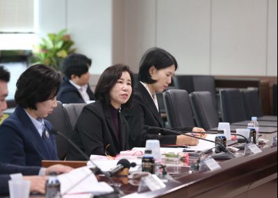 더불어민주당 화성갑 지역위원회-화성특례시 당정협의회 CP1X0774_s.jpg