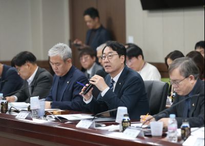 더불어민주당 화성갑 지역위원회-화성특례시 당정협의회 CP1X0787_s.jpg
