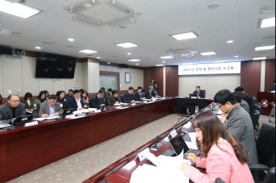 2025년 제1회 임기제공무원 임용장 수여식 CP1X0972_s.jpg