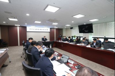 2025년 제1회 임기제공무원 임용장 수여식 CP1X0974_s.jpg