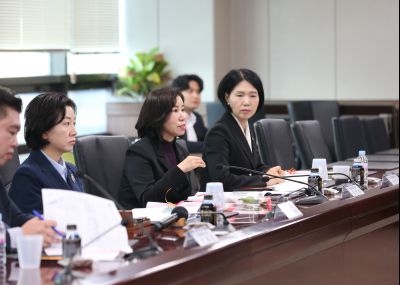 더불어민주당 화성갑 지역위원회-화성특례시 당정협의회 CP1X0796_s.jpg