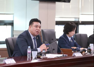 더불어민주당 화성갑 지역위원회-화성특례시 당정협의회 CP1X0809_s.jpg