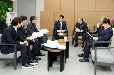 2025년 제1회 임기제공무원 임용장 수여식 _J2A3211_s.jpg