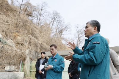 정구원 제1부시장 해빙 대비 취약시설 남양읍 현장점검 _J2A3499_s.jpg