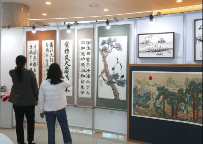 2025년 주민자치 페스티벌 작품전시회 테이프커팅 1DXS0521_s.jpg