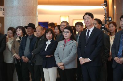 2025년 주민자치 페스티벌 작품전시회 테이프커팅 1DXS0673_s.jpg