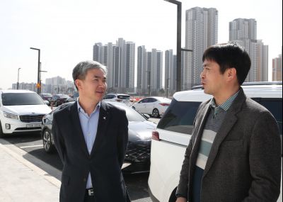정구원 제1부시장 동탄권역 현안사업지역 현장방문 1DXS1871_s.jpg