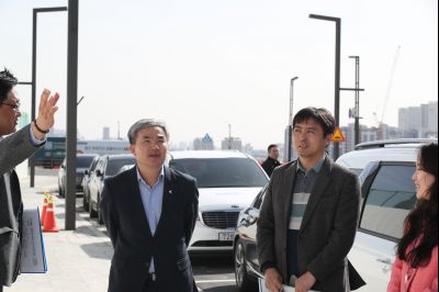 정구원 제1부시장 동탄권역 현안사업지역 현장방문 1DXS1875_s.jpg