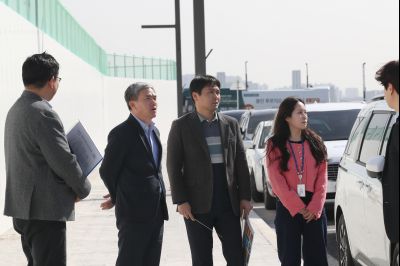 정구원 제1부시장 동탄권역 현안사업지역 현장방문 1DXS1878_s.jpg