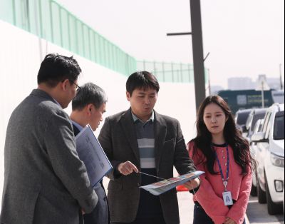 정구원 제1부시장 동탄권역 현안사업지역 현장방문 1DXS1887_s.jpg