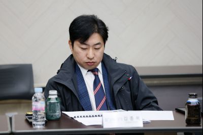 화성시 저출생 대응 특화사업방안 연구용역 결과 발표회 _J2A5177_s.jpg