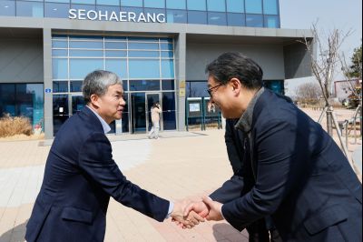 정구원 제1부시장 전곡항 궁평항 백미항 제부항 고온항 현장방문 _J2A6001_s.jpg
