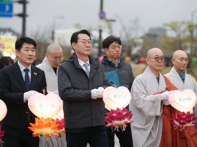 화성특례시 연등음악축제 KakaoTalk_Photo_2025-04-21-11-58-59 022_s.jpg