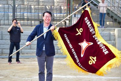 제8회 화성특례시장기 전국리틀야구대회 우승패 봉납식 리틀야구대회 우승패 봉납식 1_s.jpg