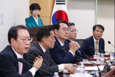 인구감소지역 및 특례시 간 상생협력을 위한 협약식 _DXS3590_s.jpg