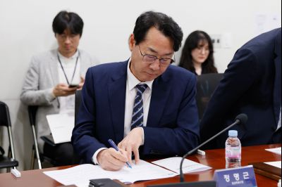 인구감소지역 및 특례시 간 상생협력을 위한 협약식 _J2A1249_s.jpg